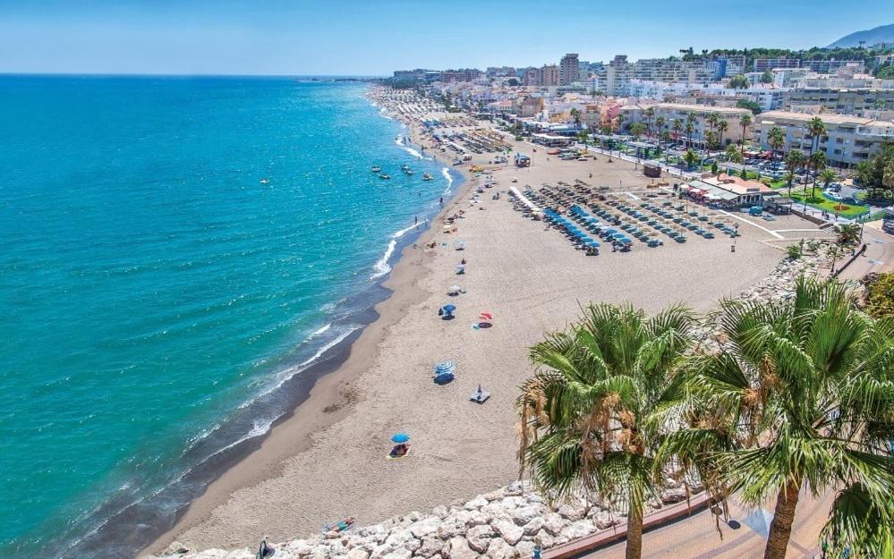 Apartamentos Amat - Only Adult - Playa El Bajondillo Torremolinos Luaran gambar